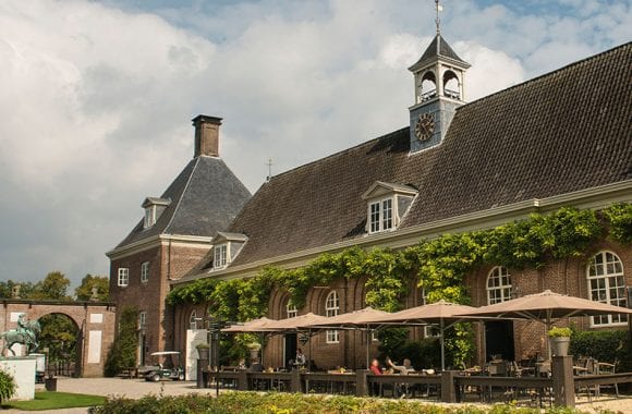 Restaurant met vloerverwarming op houten vloerconstructie