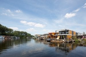 Woonboot met droogbouw vloerverwarming van ABC Arkenbouw & architect Bob Ronday